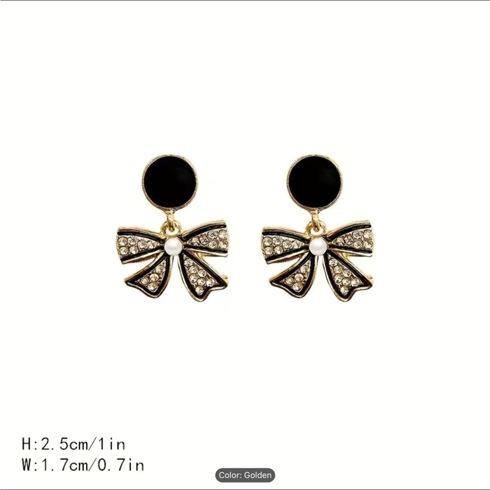 NWT beautiful black bow earrings